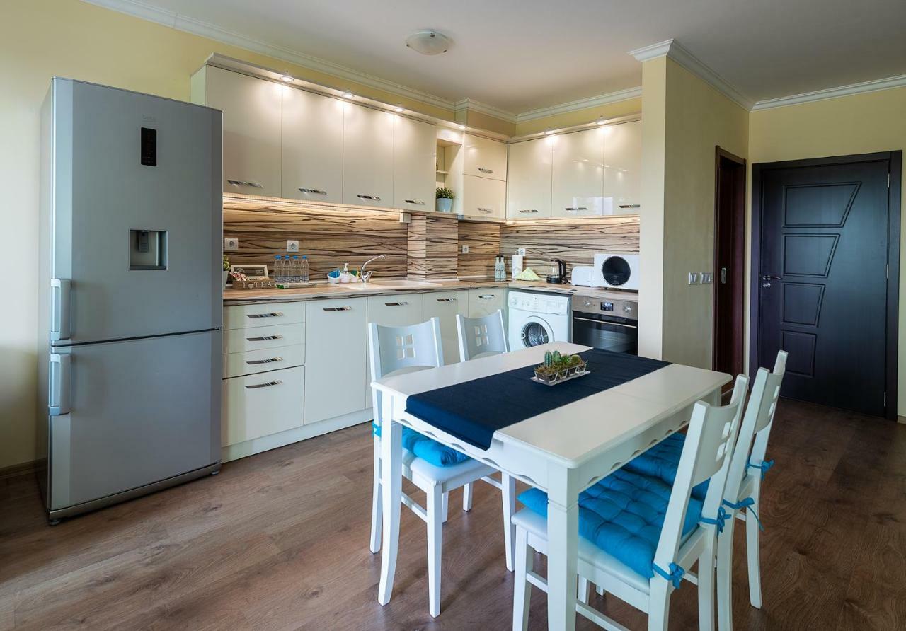 Riverside Apartments Plovdiv With Free Parking Exterior photo